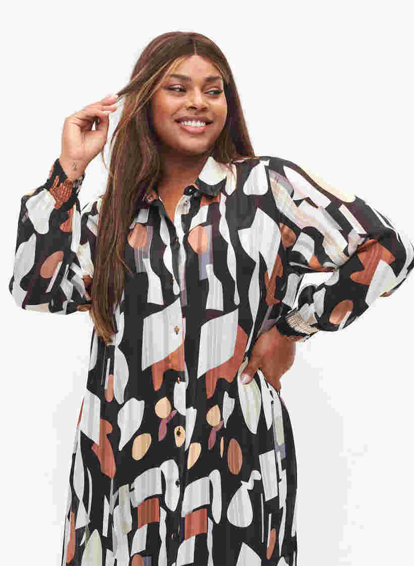Printed shirt dress with smock, Graphic AOP, Model image number 2