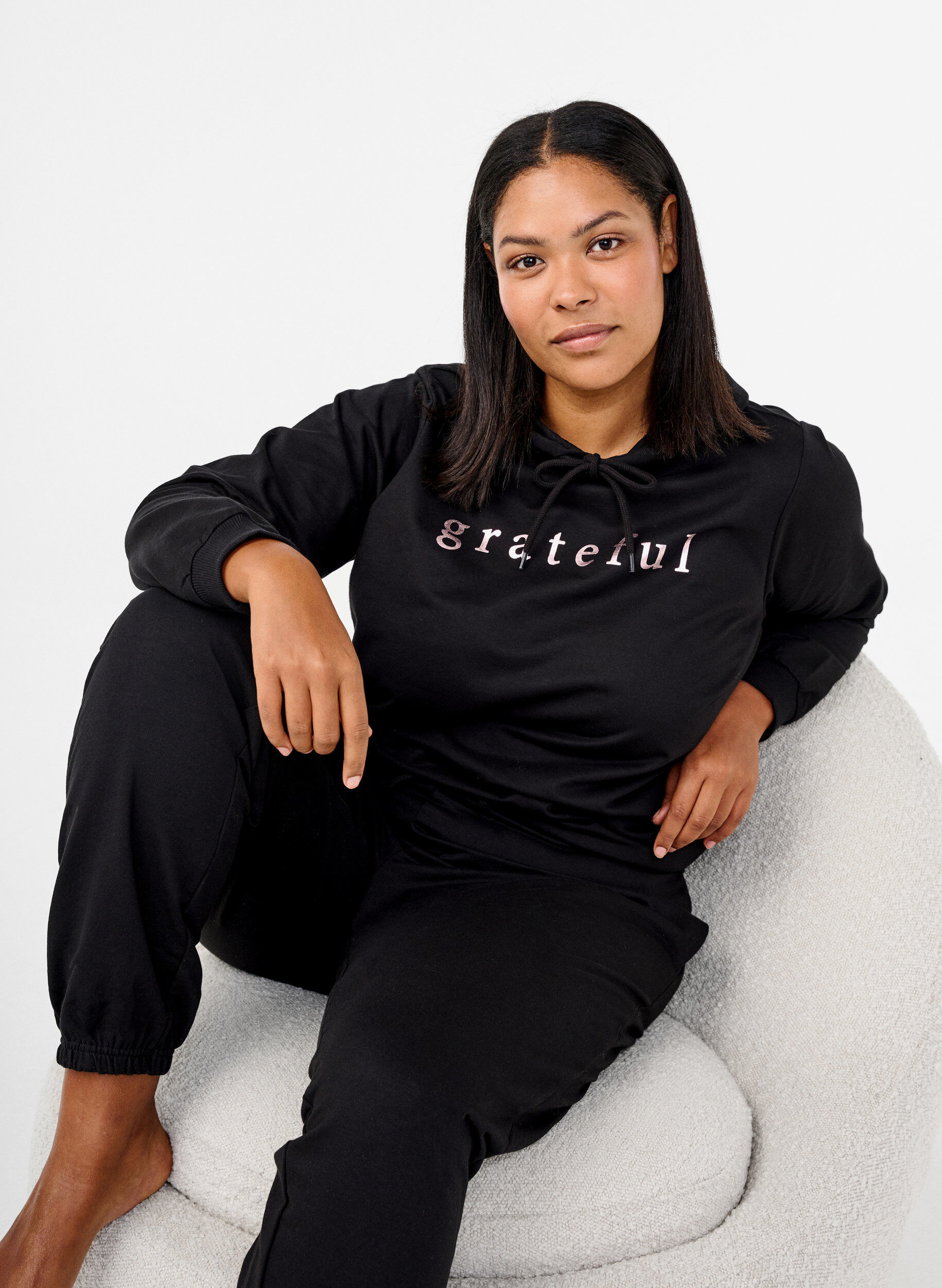 ZizzifashionSweatshirt with hood and print, Black, Image image number 0
