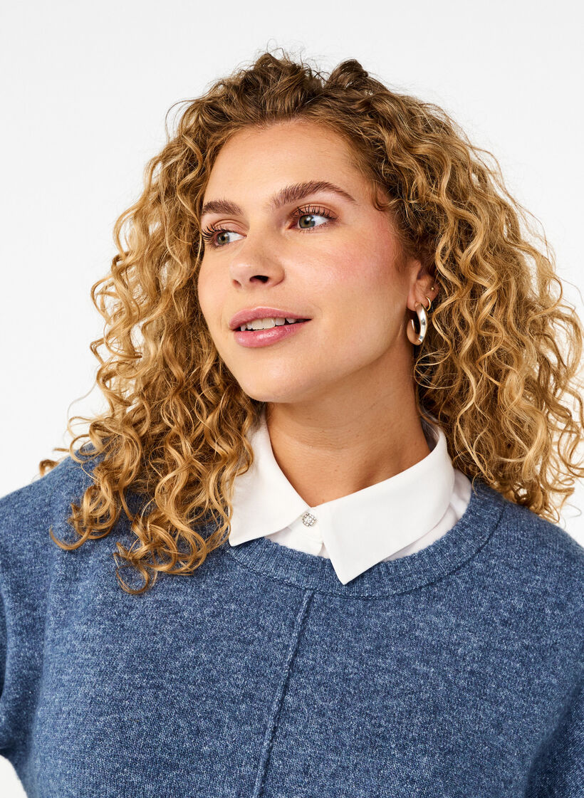 Loose collar with glittery buttons, White, Model image number 0