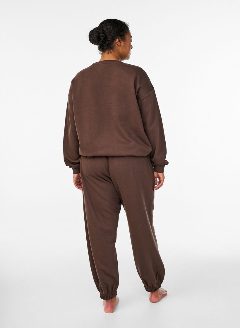 High-waist sweatpants with pockets, Brown, Model image number 1
