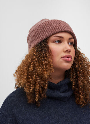 Knitted beanie with wool, Rose Taupe, Model image number 1