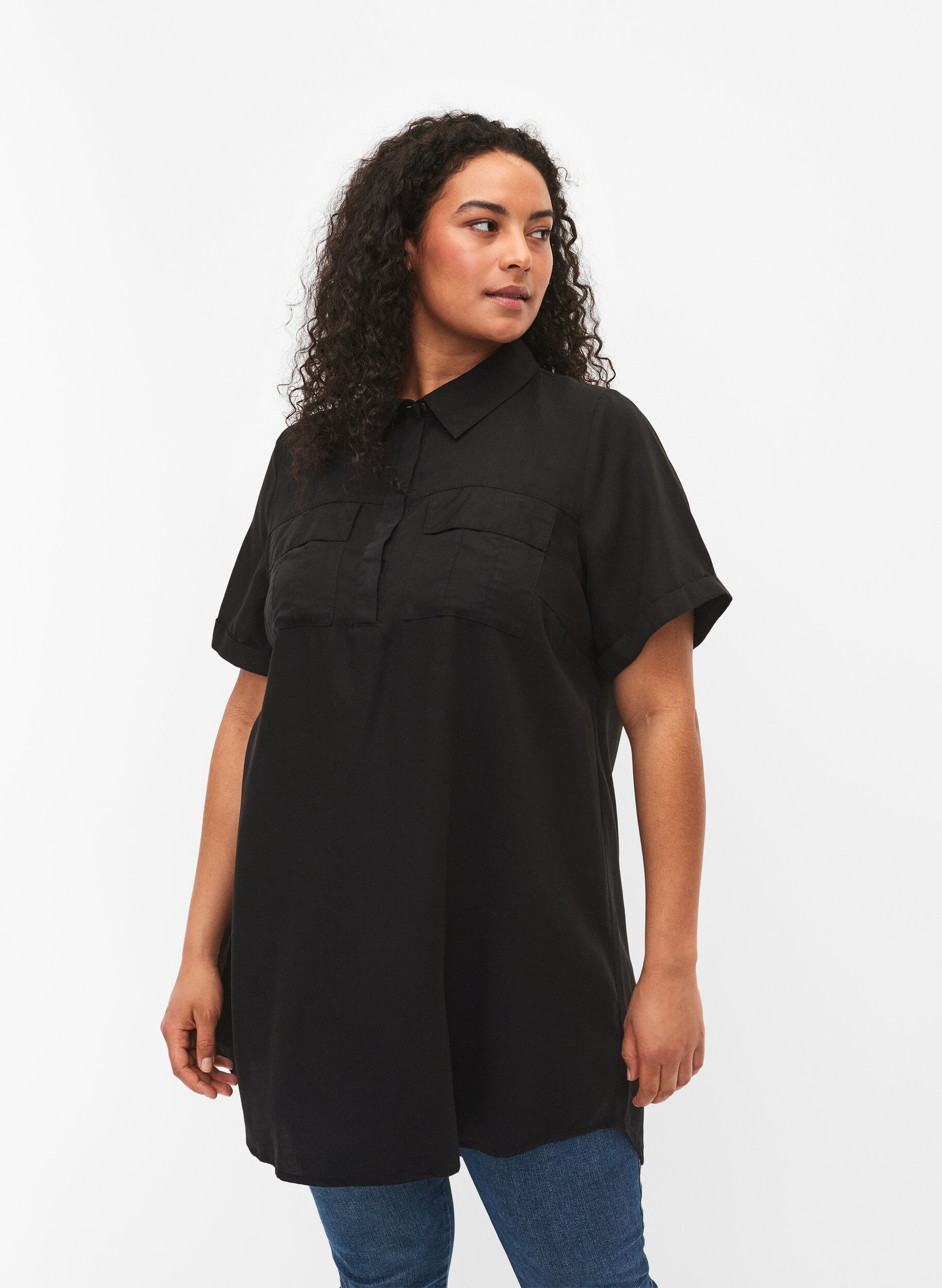 Zizzifashion Short-sleeved tunic in lyocell (TENCEL&trade;), Black, Model image number 0