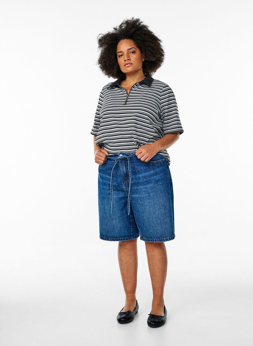 Striped polo shirt with short sleeves and zip, Black, Model image number 1