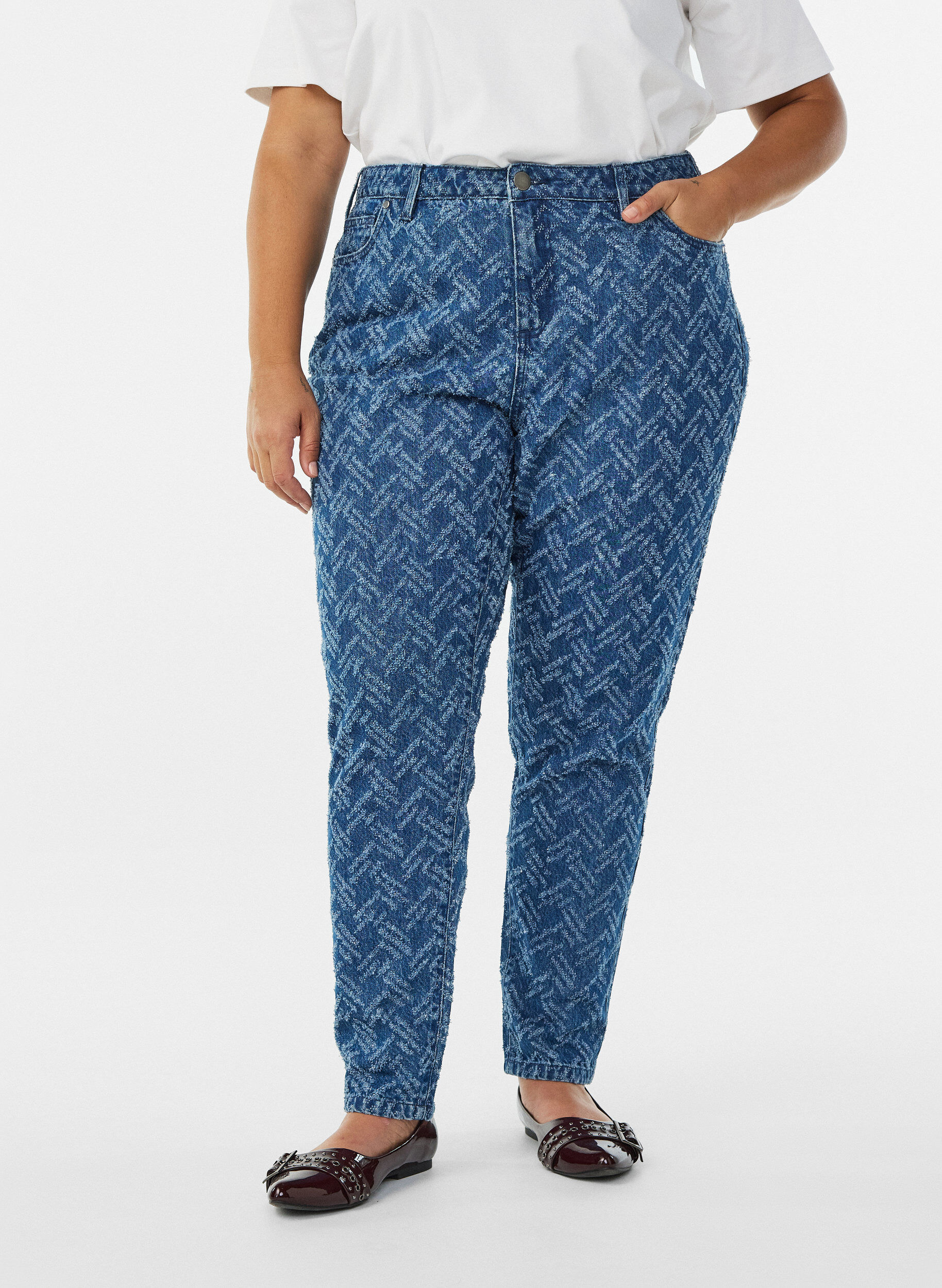 Zizzifashion Mille jeans with textured pattern, Blue, Model image number 2