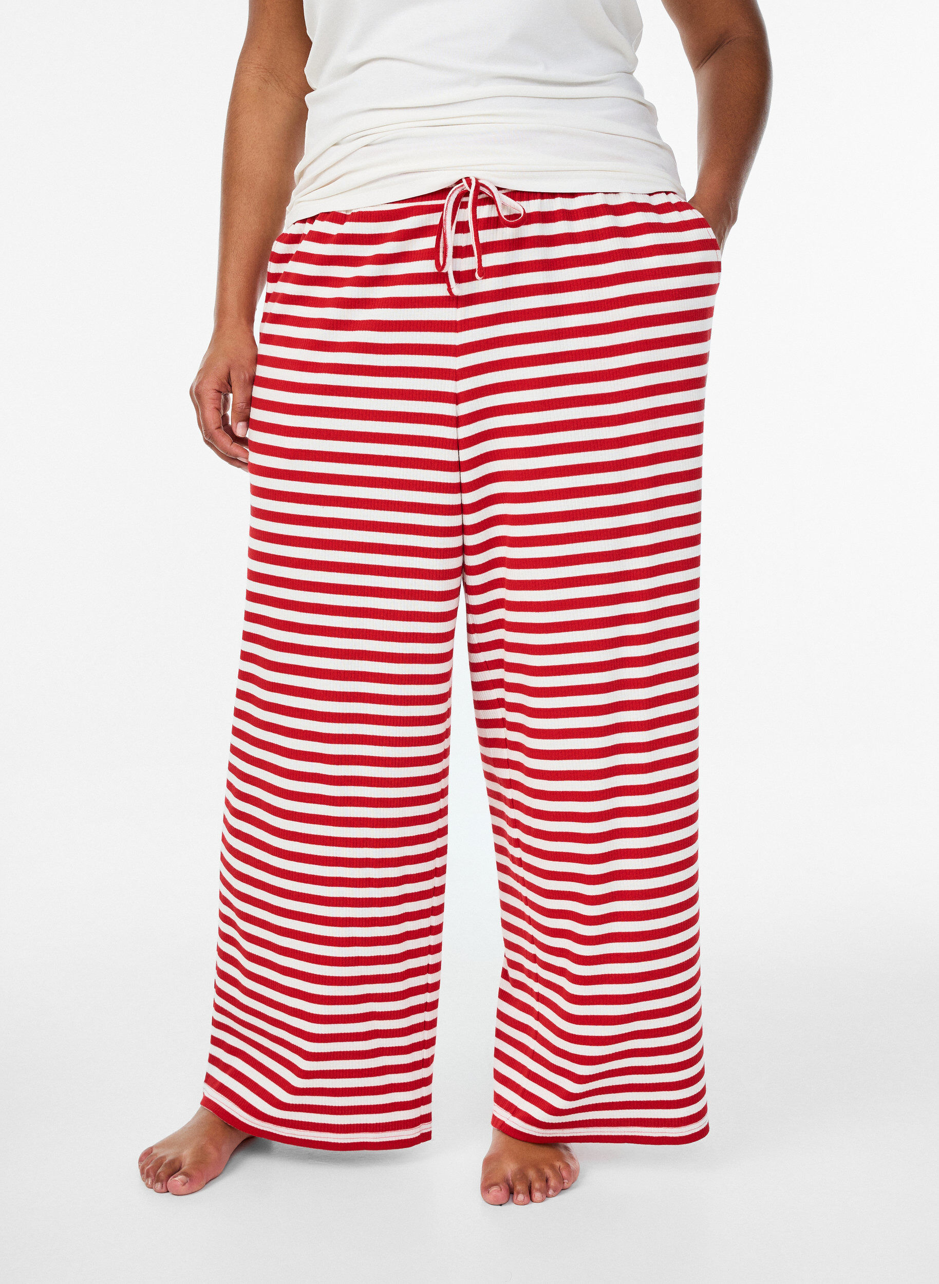 Zizzifashion Striped pyjama trousers with a high waist and wide legs., Red, Model image number 2