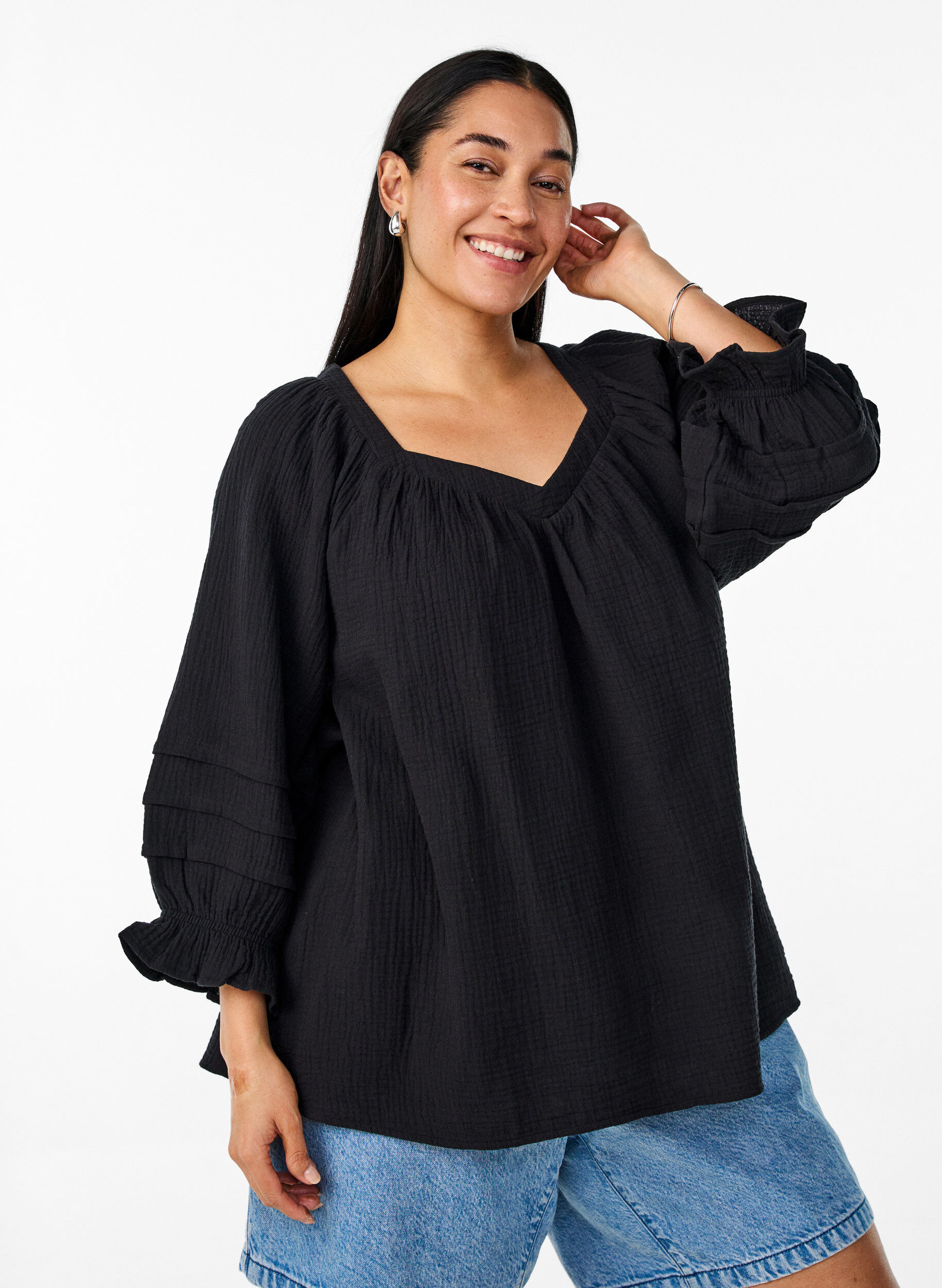 Zizzifashion Cotton muslin blouse with 3/4 sleeves, Black, Model image number 0