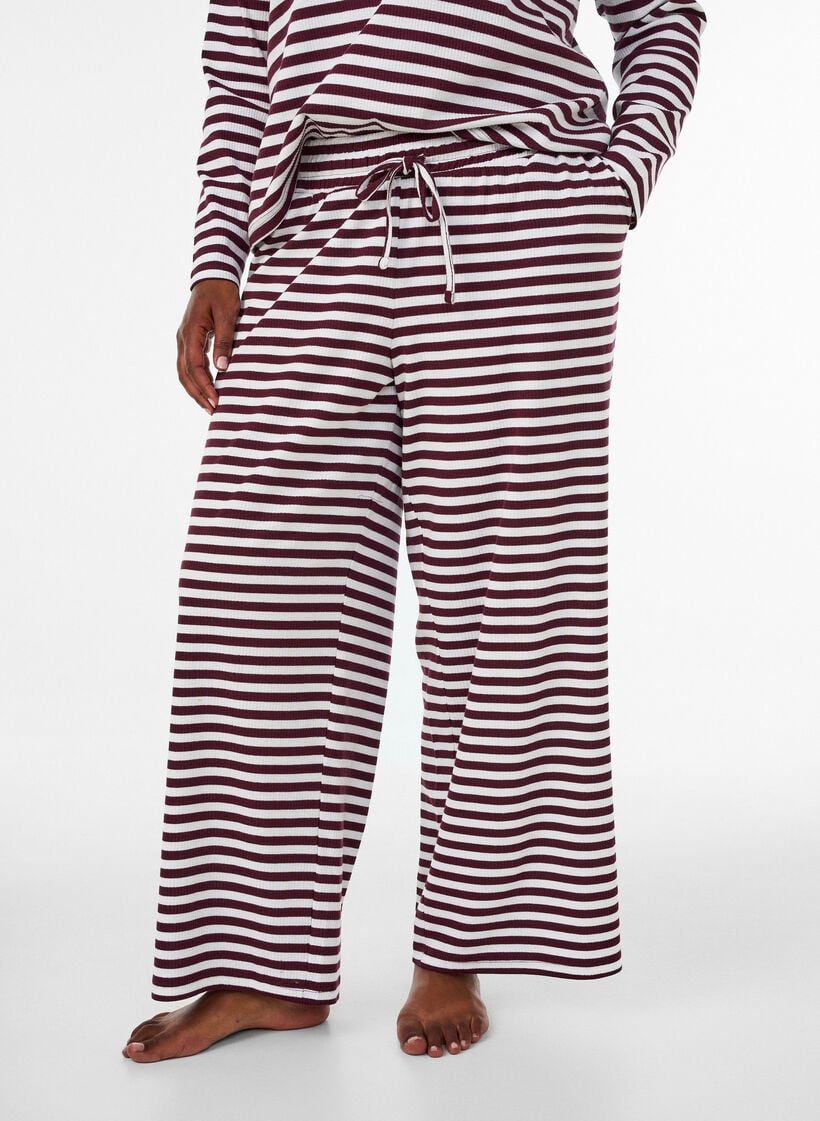 Striped pyjama bottoms with a high waist and wide legs, Red, Model image number 2