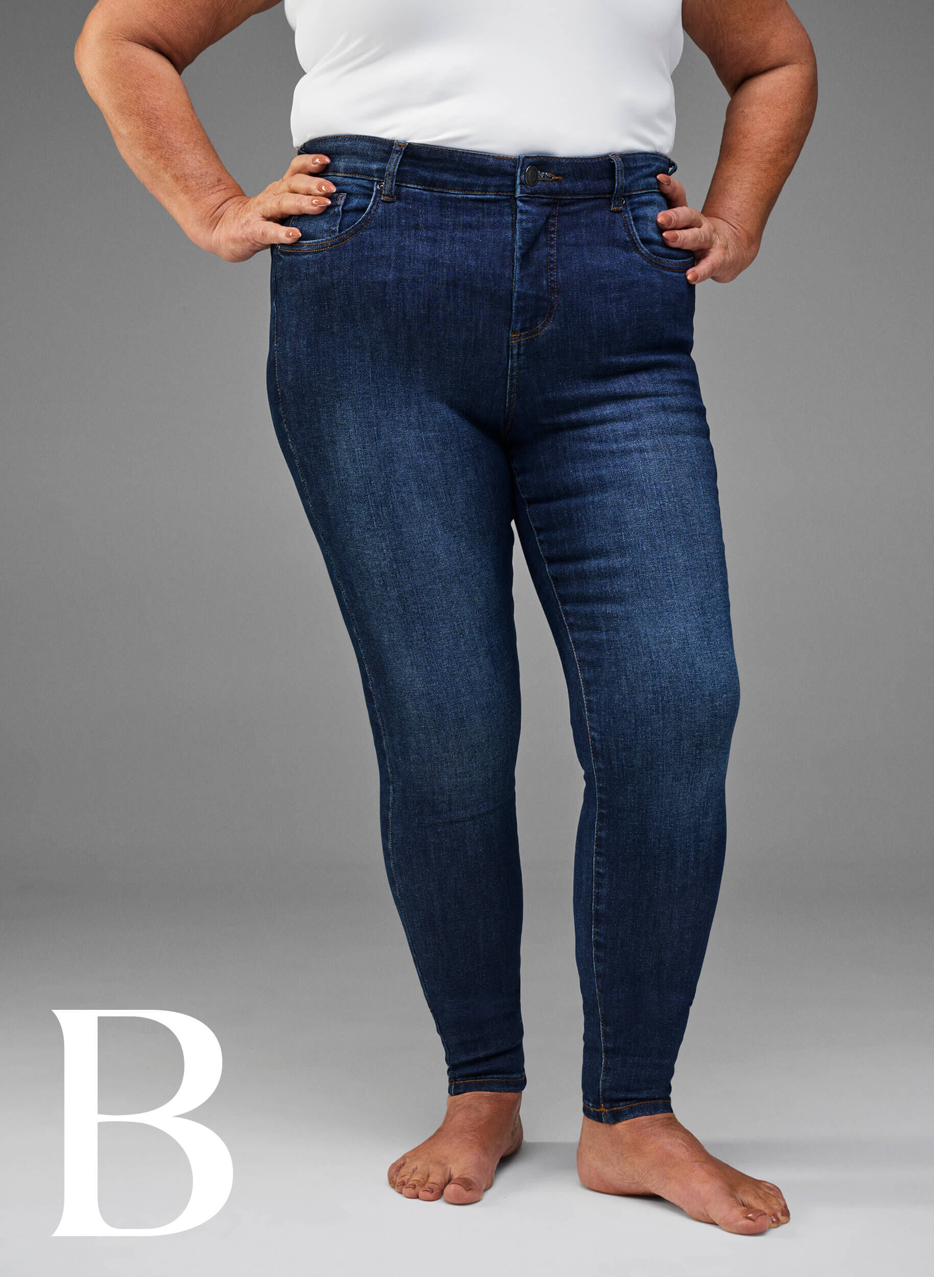 Zizzifashion Super slim jeans with high waist, Dark Blue, Model image number 4