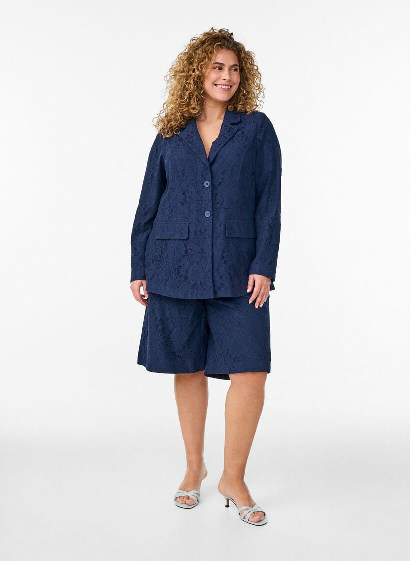 High-waisted lace Bermuda shorts, Blue, Model image number 1