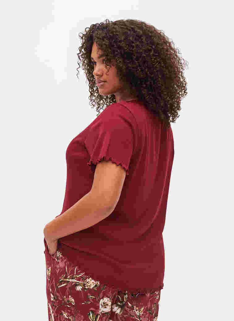 Short-sleeved pyjama top with lace trim, Cabernet, Model image number 1