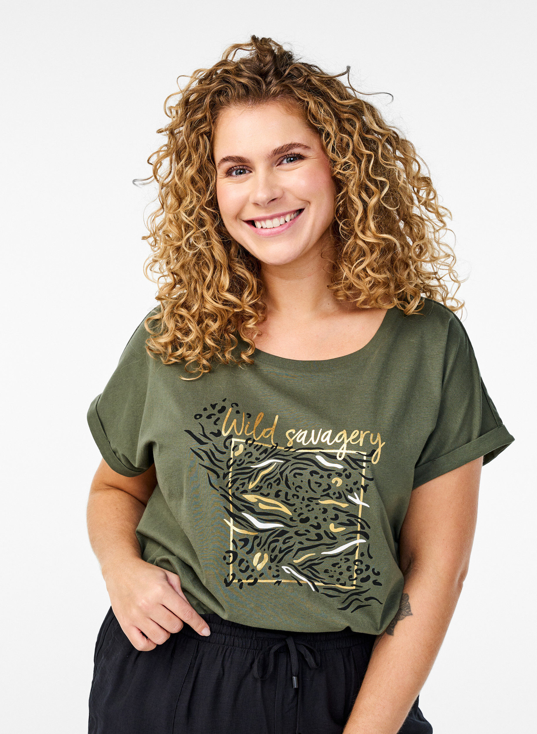 Zizzifashion T-shirt with animal print and text, Thyme W. Wild, Model image number 0