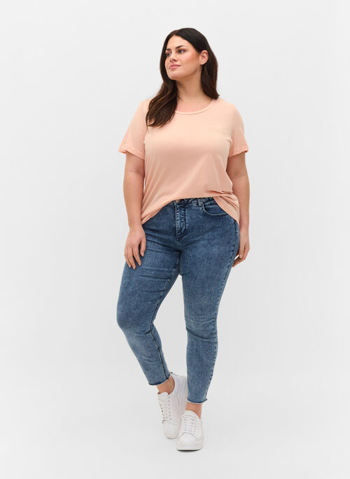 Cropped Amy jeans with studs