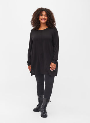 Round neck knitted jumper in cotton blend, Black, Model image number 2