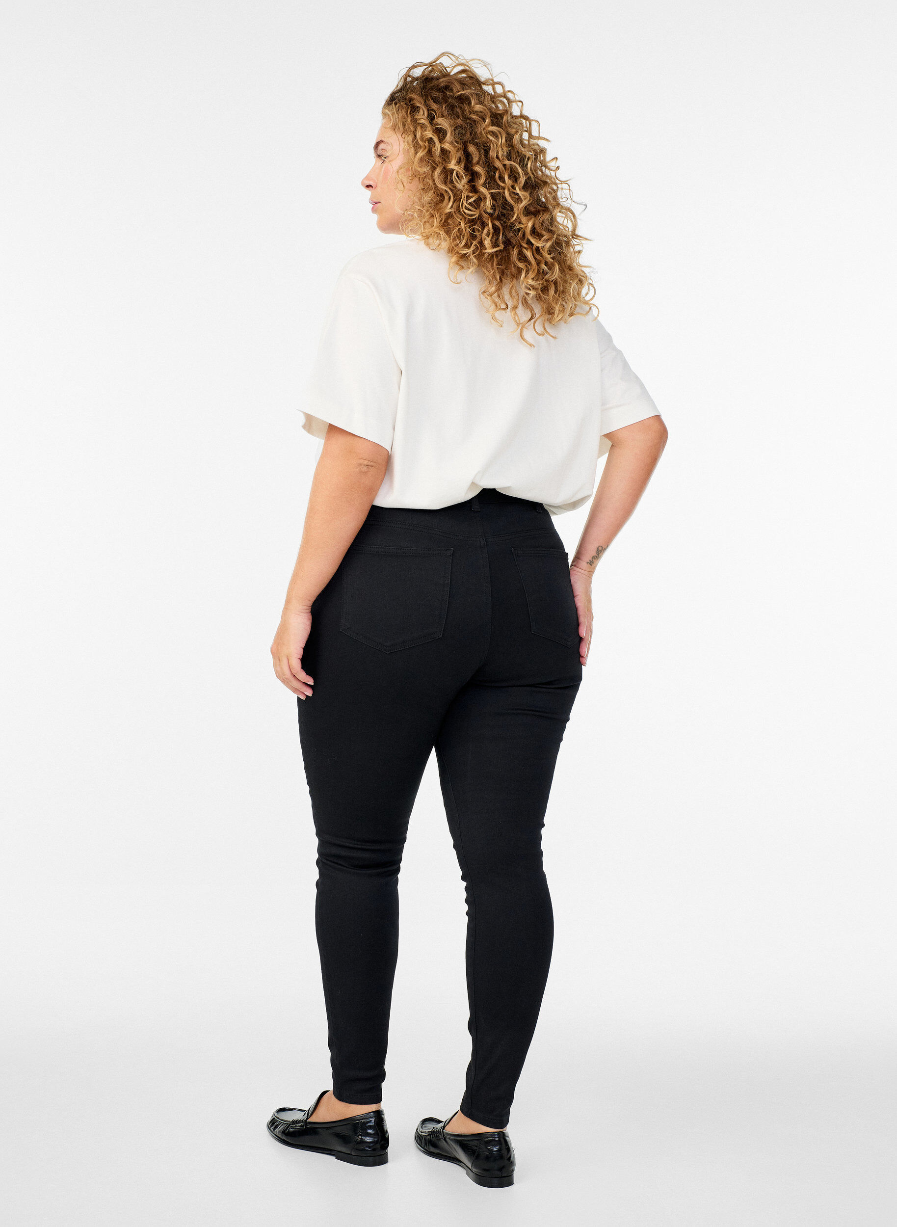 ZizzifashionSuper slim Amy jeans with high waist, Black, Model image number 1