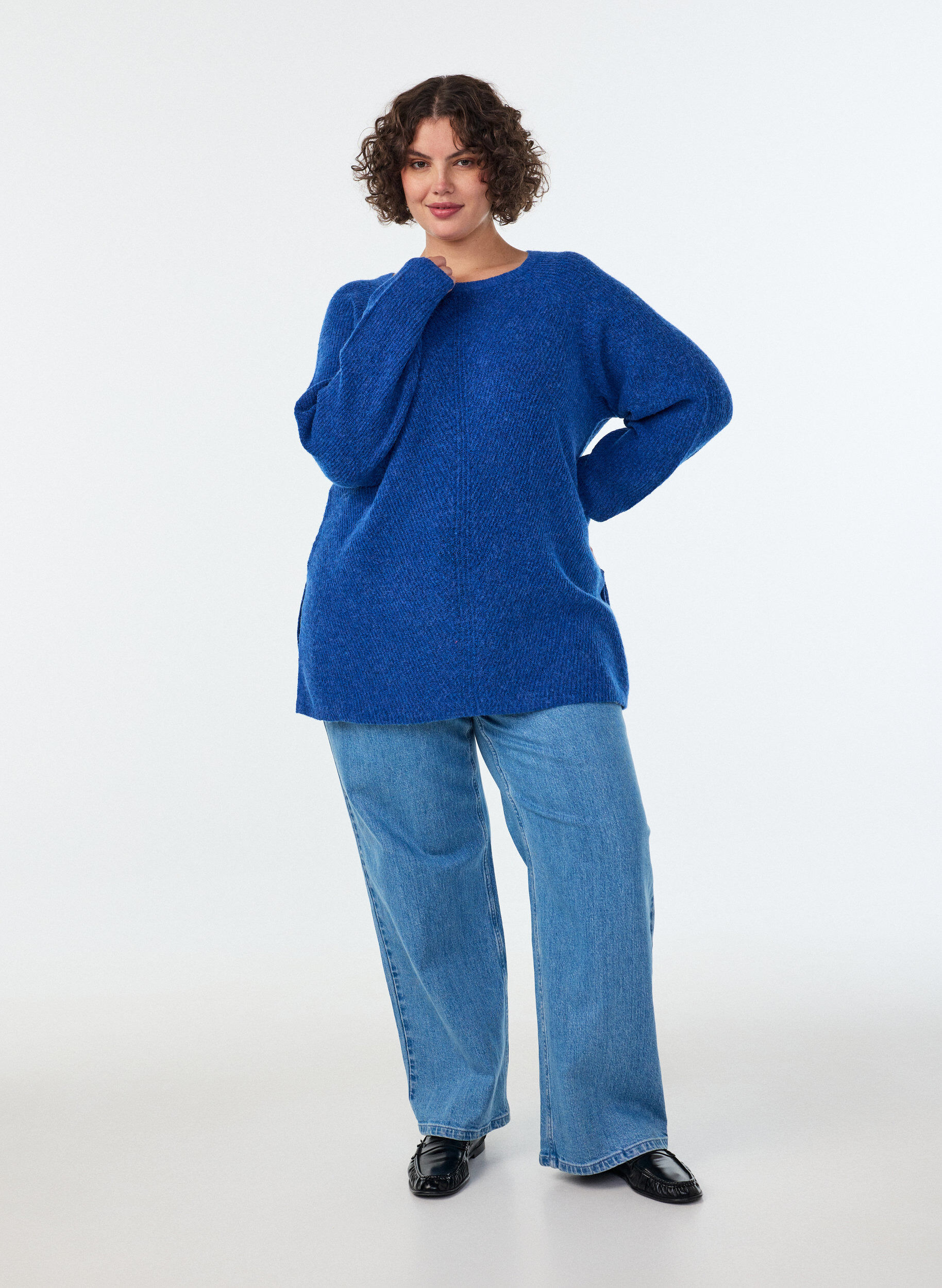 ZizzifashionKnitted jumper with a diagonal pattern and raglan sleeves, Blue, Model image number 1