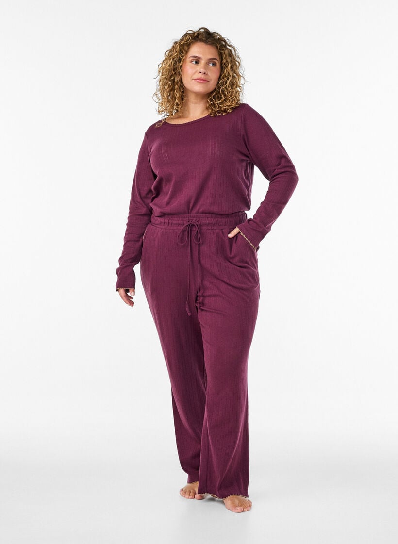 Organic cotton pyjama bottoms with eyelet embroidery, Dark Bordeaux, Model image number 0