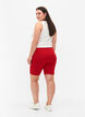 Plain-coloured basic bike shorts, Red, Model image number 2