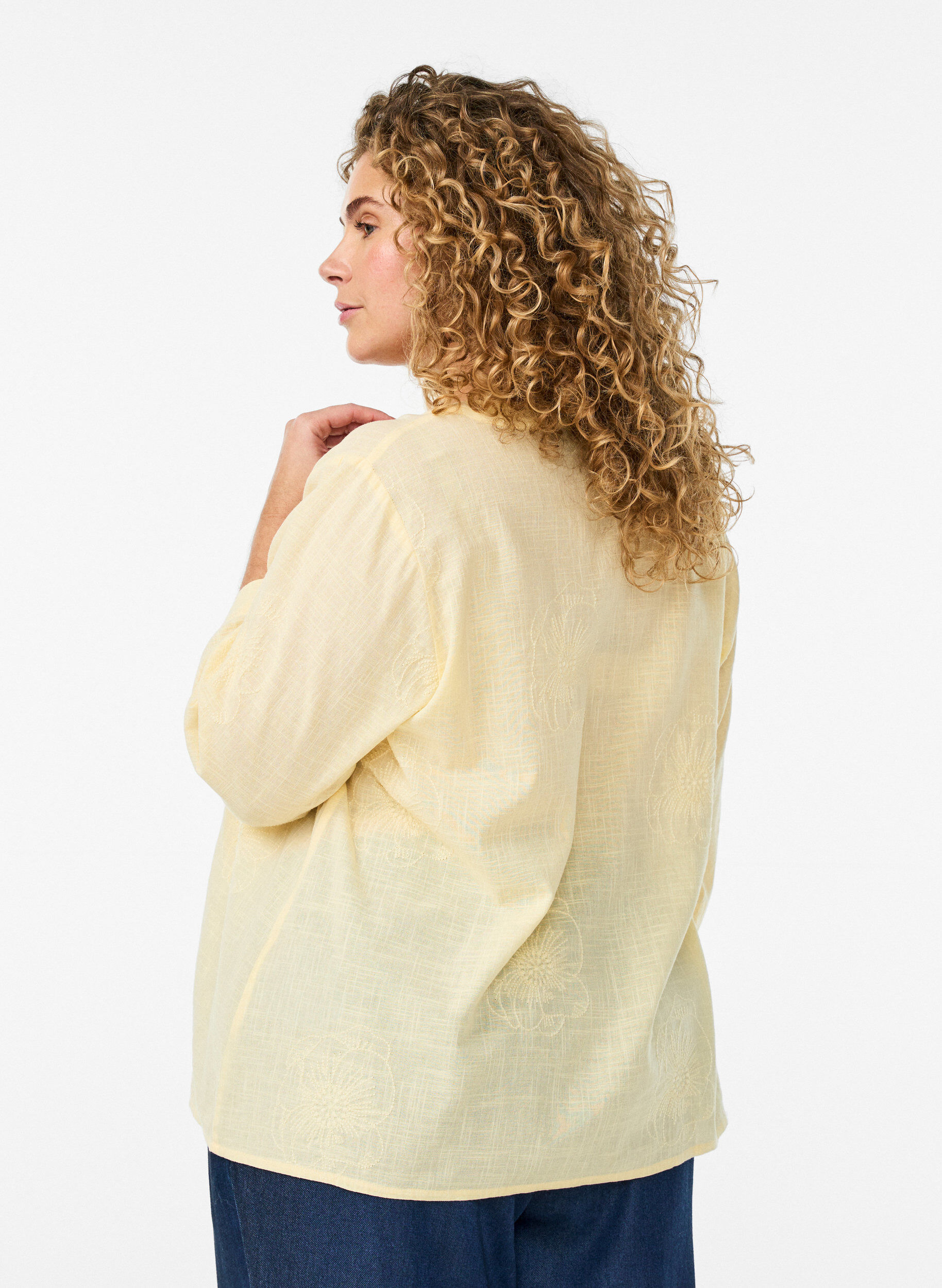 ZizzifashionCotton blouse with embroidered details and 3/4 sleeves, Yellow, Model image number 2