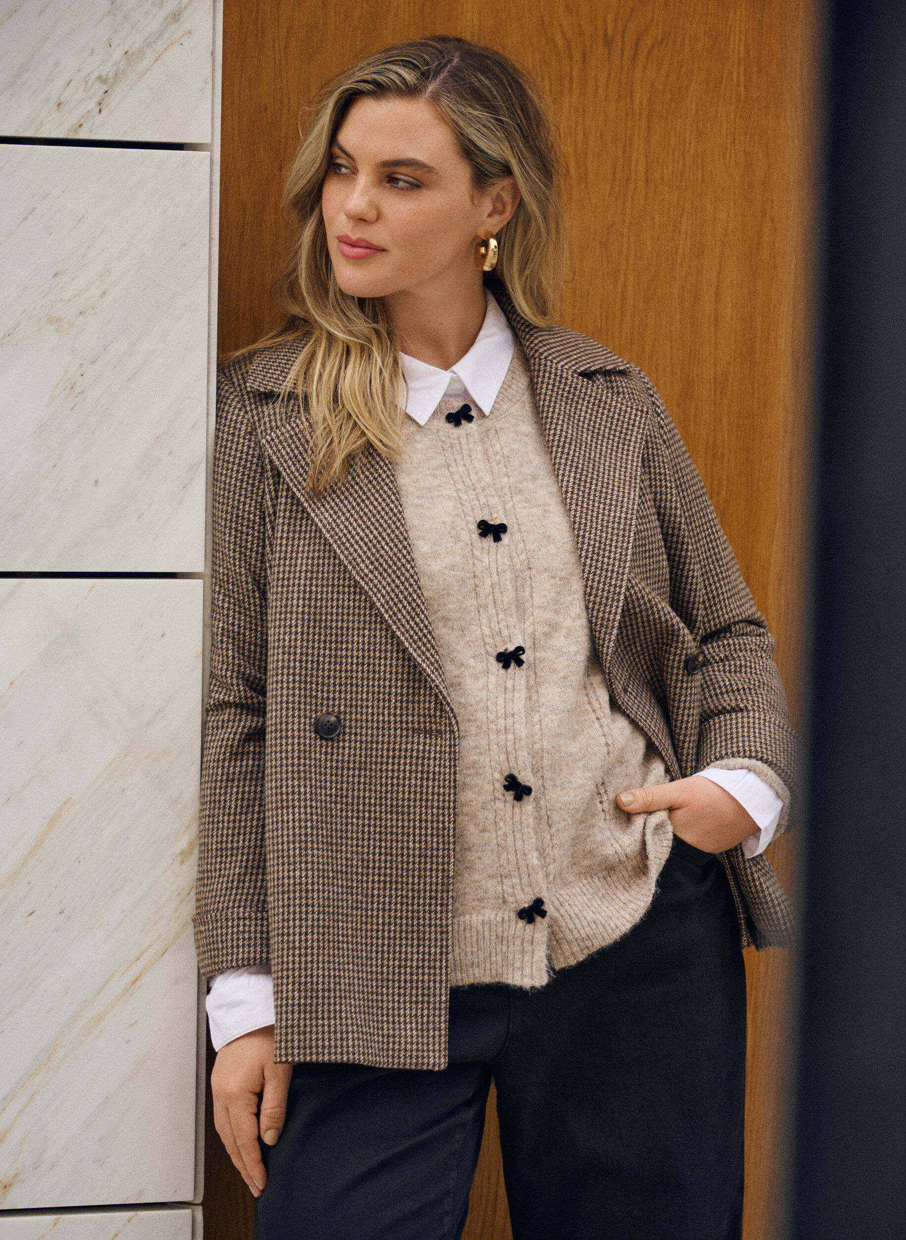 ZizzifashionCardigan with bow buttons and openwork pattern, Beige, Image image number 0