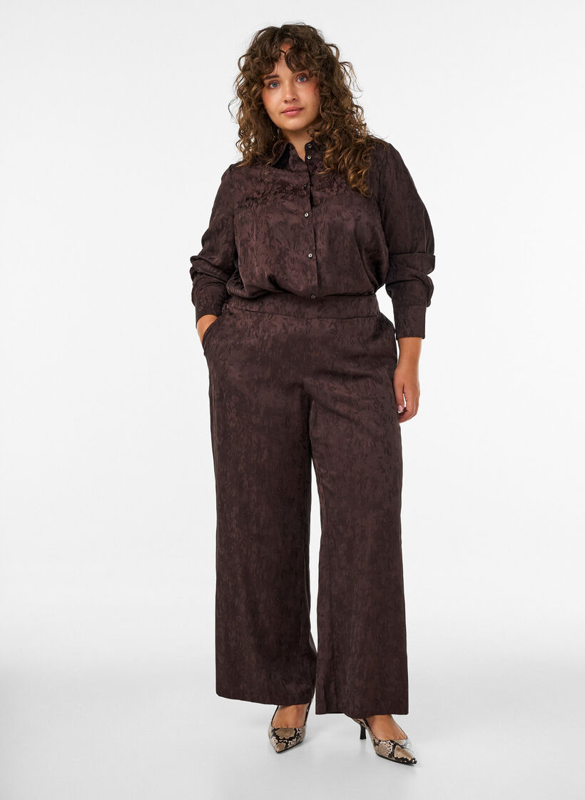 Shirt with tone-on-tone paisley pattern, Brown, Model image number 1
