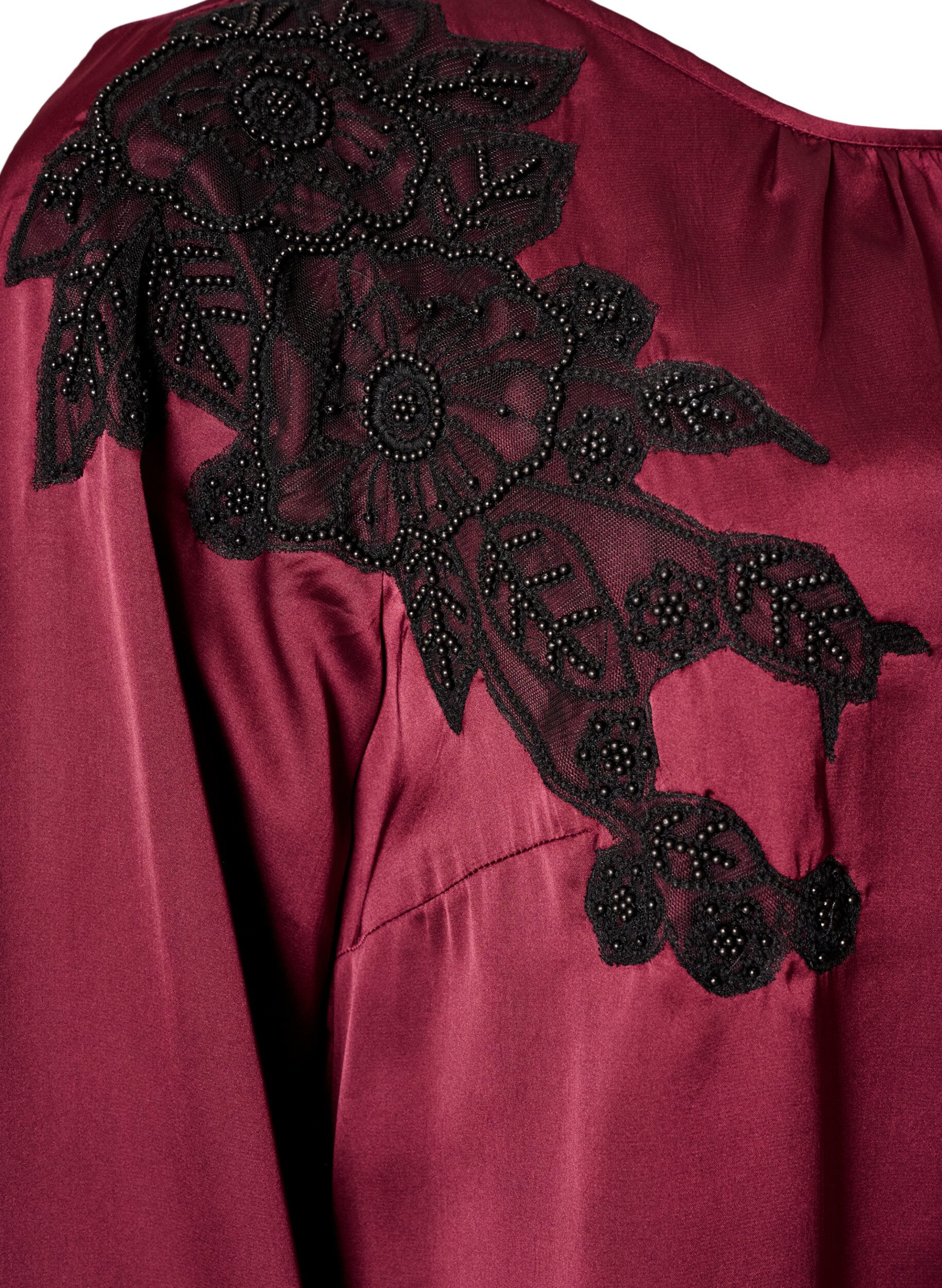 ZizzifashionSatin blouse with lace appliqu&eacute; and pearls, Red, Packshot image number 3