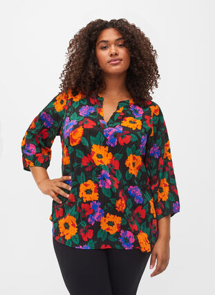 Floral blouse with 3/4 sleeves, Multi Flower AOP, Model image number 0