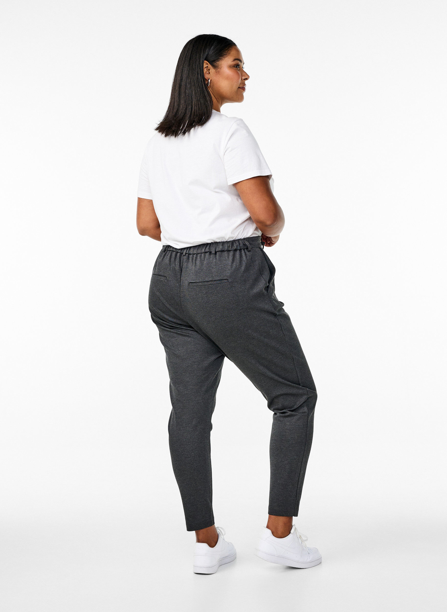 ZizzifashionCropped Maddison trousers, Dark Grey, Model image number 1