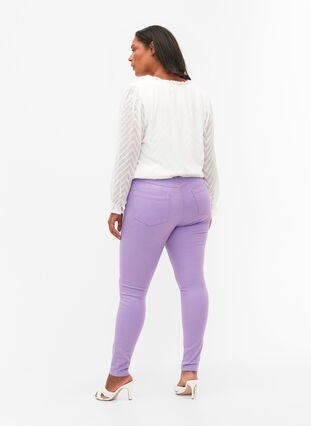 High waisted Amy jeans with super slim fit, Chalk Violet, Model image number 1
