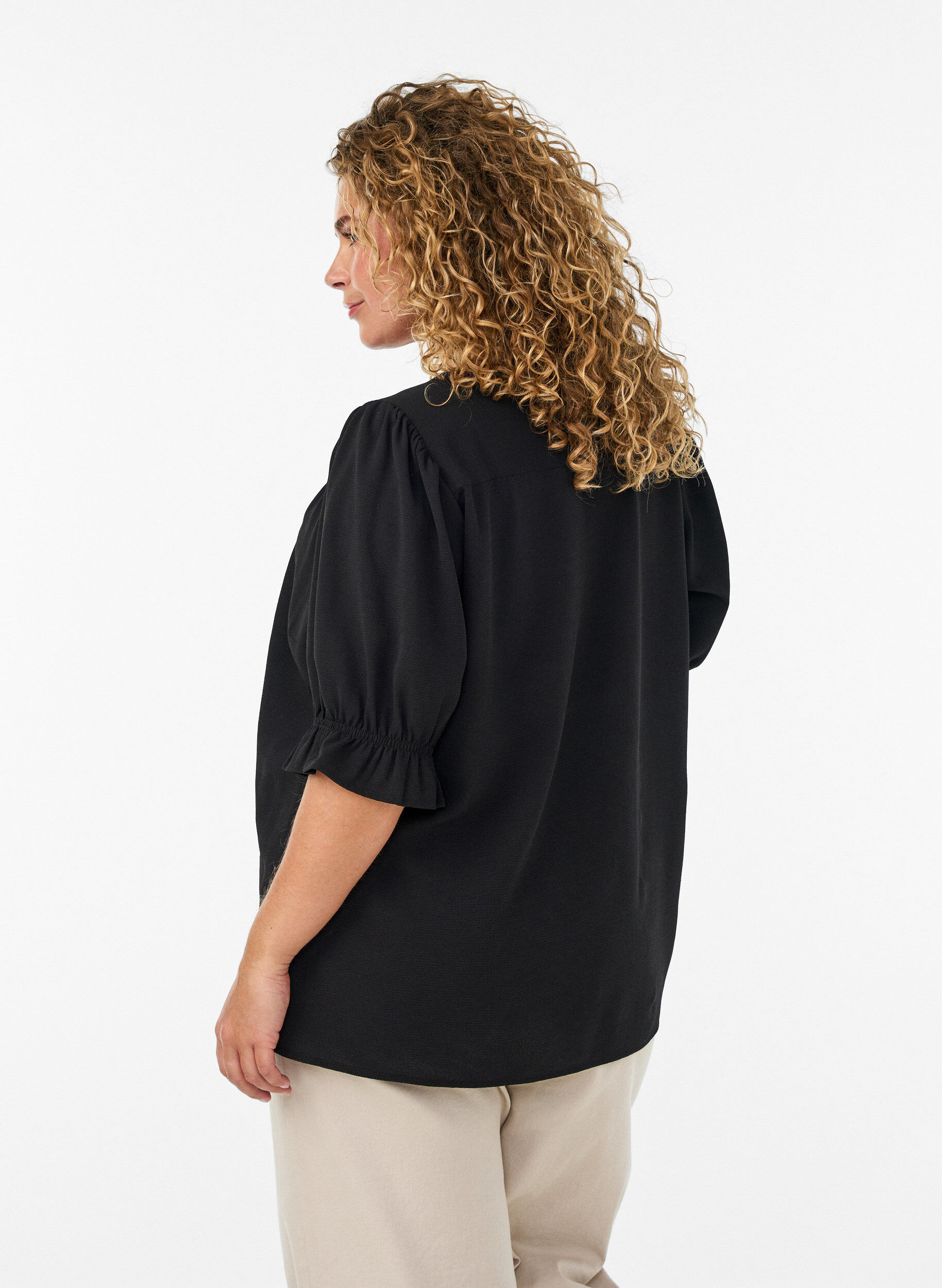 ZizzifashionShirt blouse with 1/2 sleeves, Black, Model image number 2