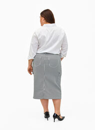 Striped pencil skirt with pockets, Black & White Stripe, Model