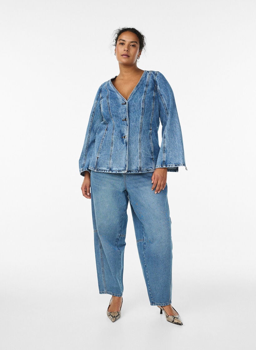 Denim jacket with shaping seams and a V-neck, Blue, Model image number 1