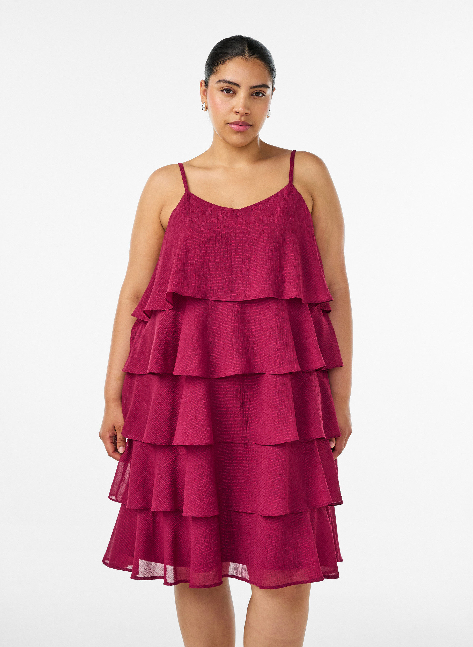 Layered dress with ruffles and spaghetti straps, Red, Model