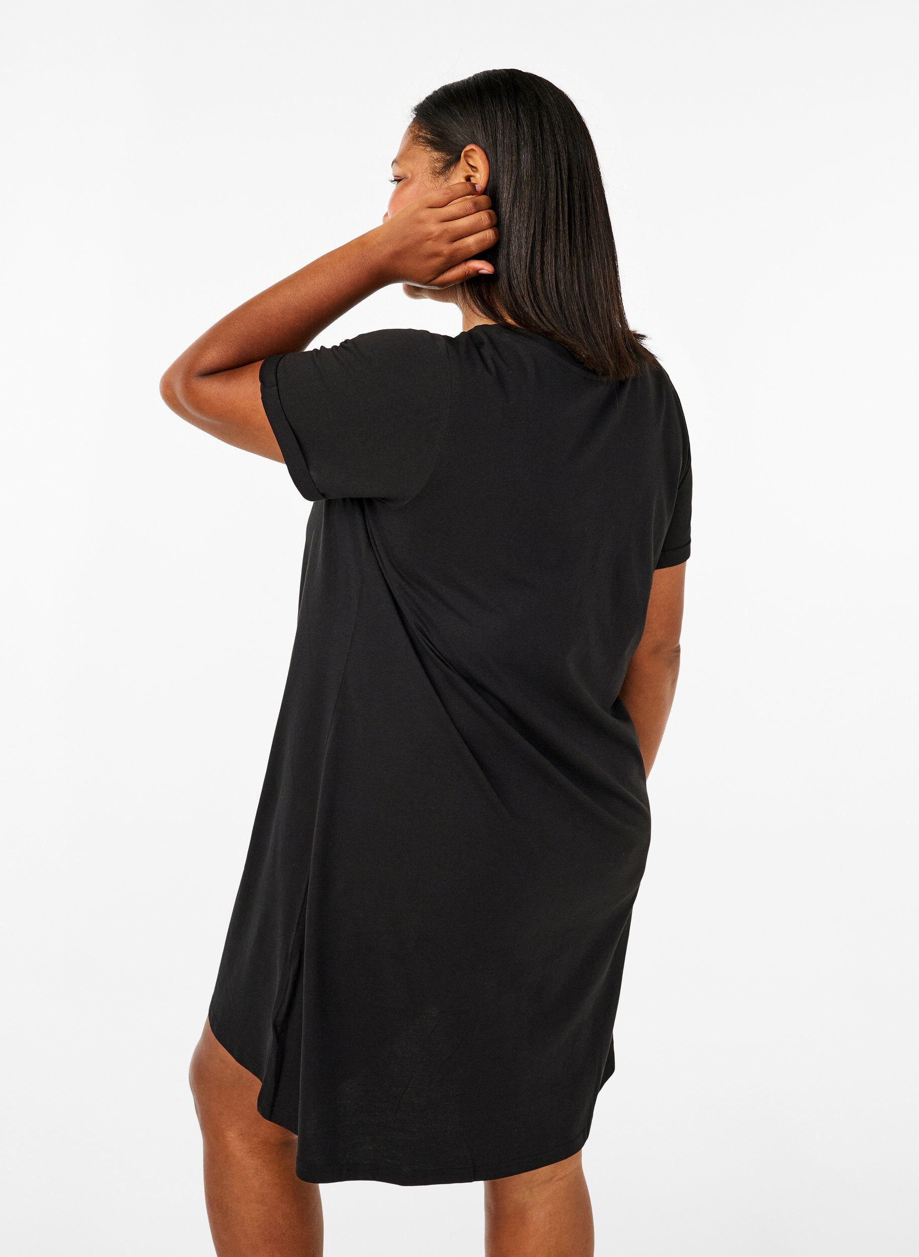 Zizzifashion Short-sleeved nightgown in organic cotton, Black, Model image number 2