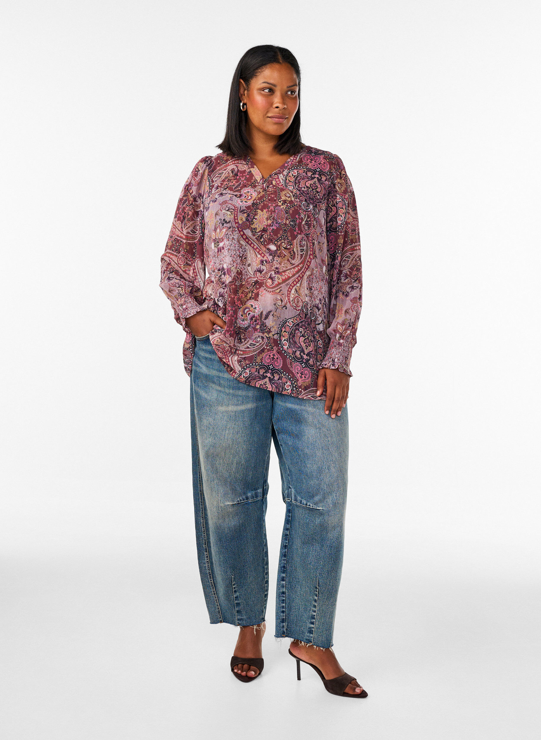 ZizzifashionTunic with paisley print and smocked cuffs, Rose, Model image number 1