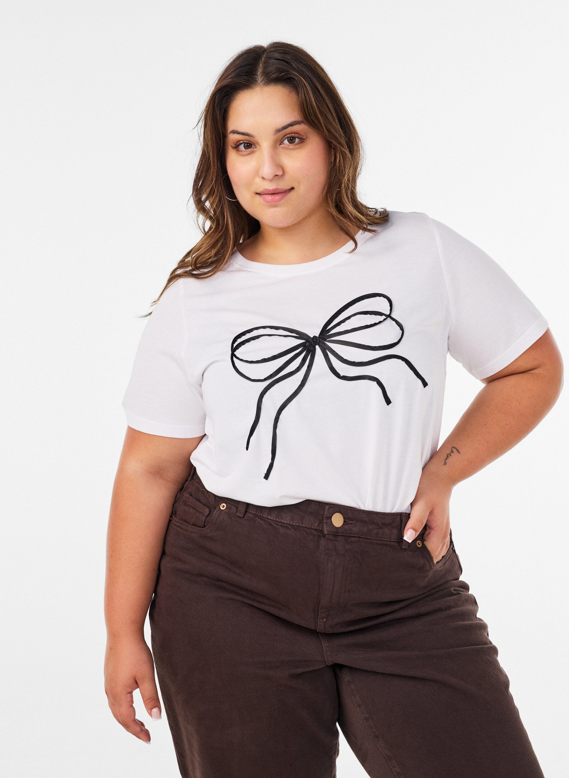 ZizzifashionT-shirt in organic cotton with decorative motif, White, Model image number 0