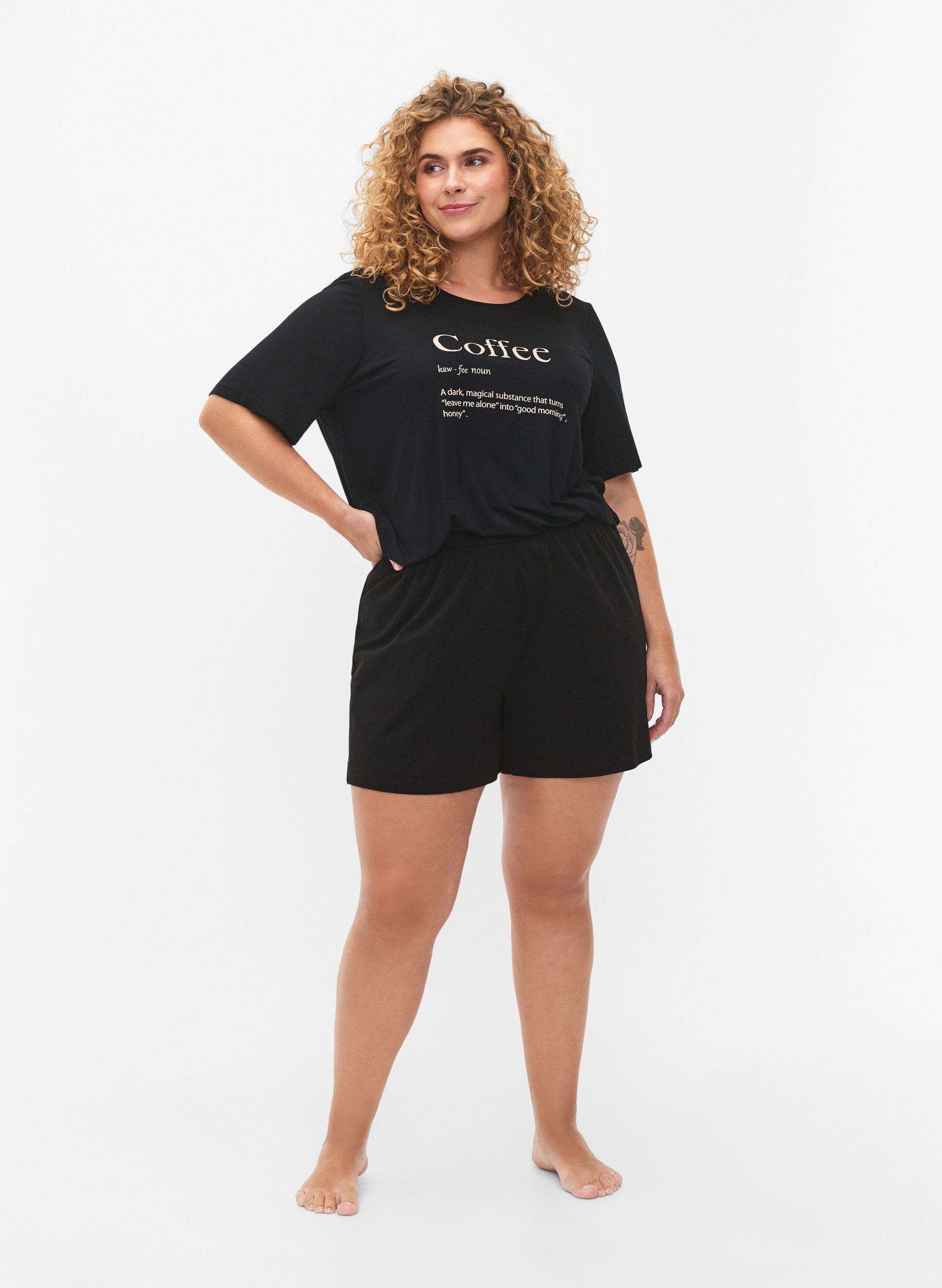 Zizzifashion Short-sleeved viscose night t-shirt, Black Coffee, Model image number 2