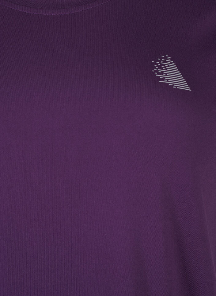 Slim fit training T-shirt with round neck, Purple Pennant, Packshot image number 2