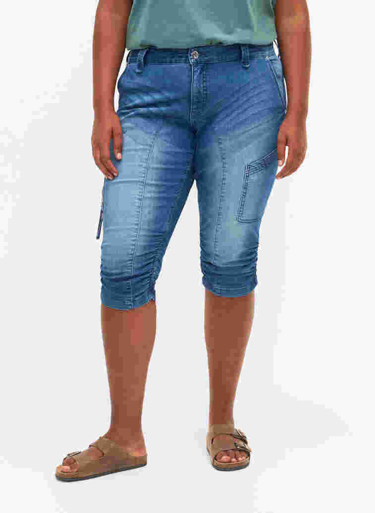 Slim fit capri jeans with pockets, Light blue denim, Model image number 3