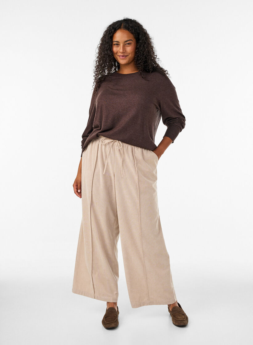 Knitted blouse with a round neck, Brown, Model image number 1