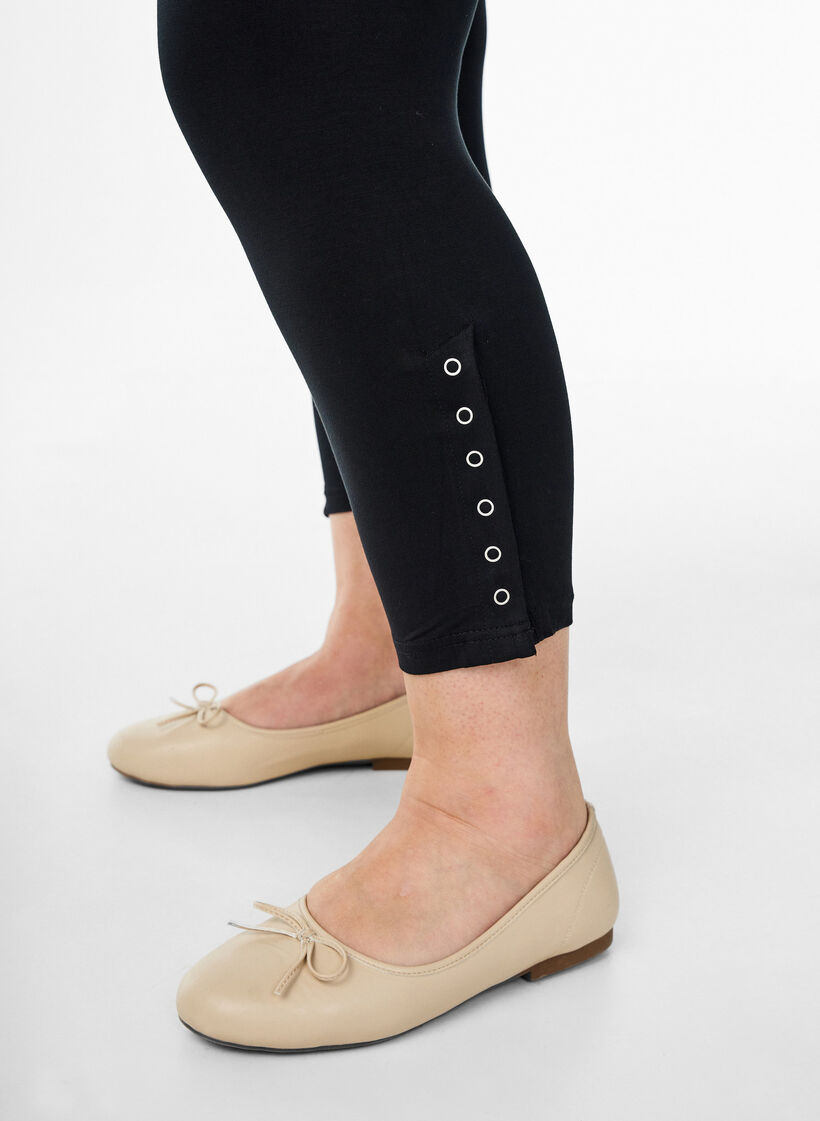 3/4 leggings with buttons, Black, Model image number 3