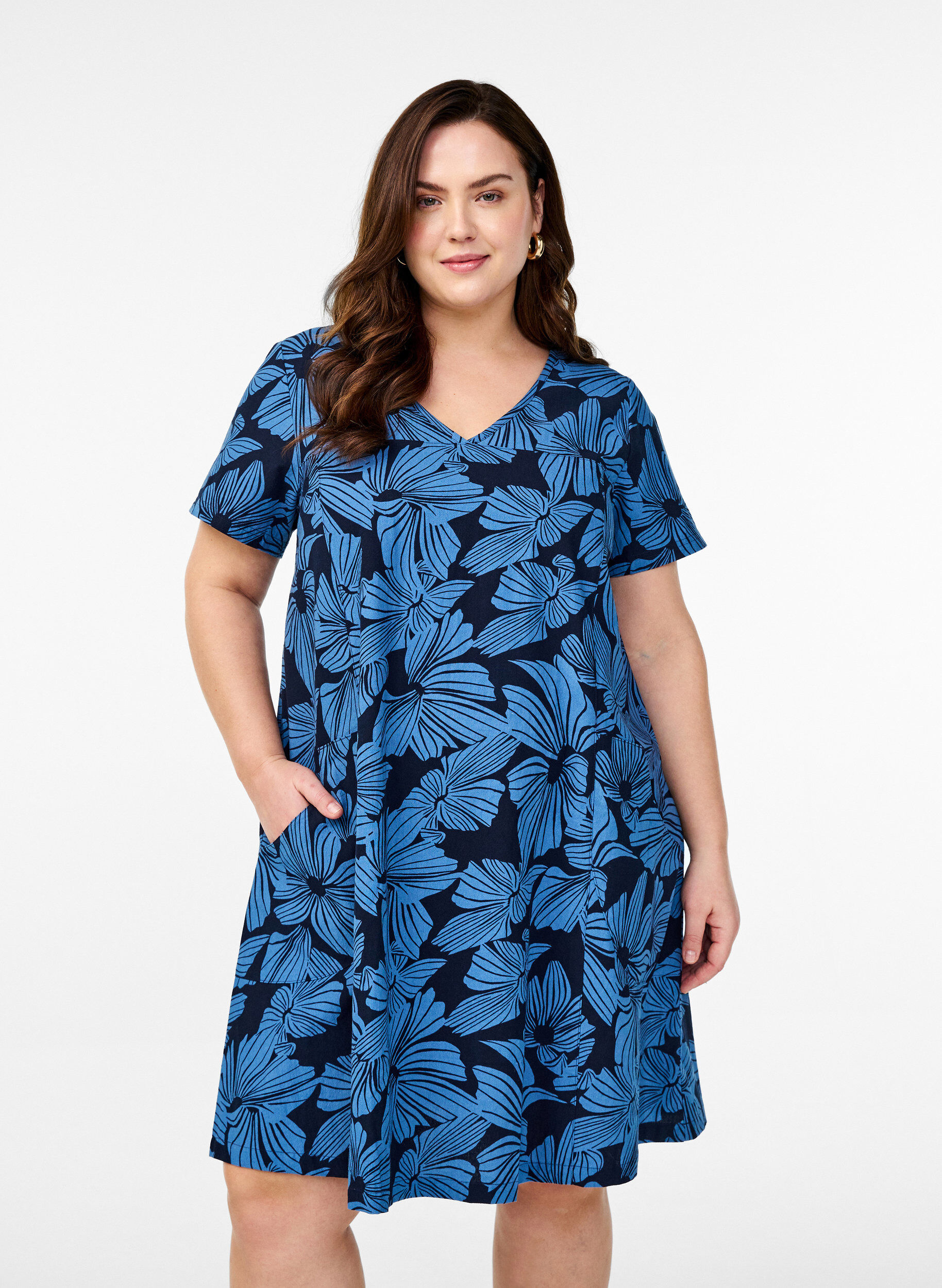 Zizzifashion Short a-line dress with floral print, Blue, Model image number 0