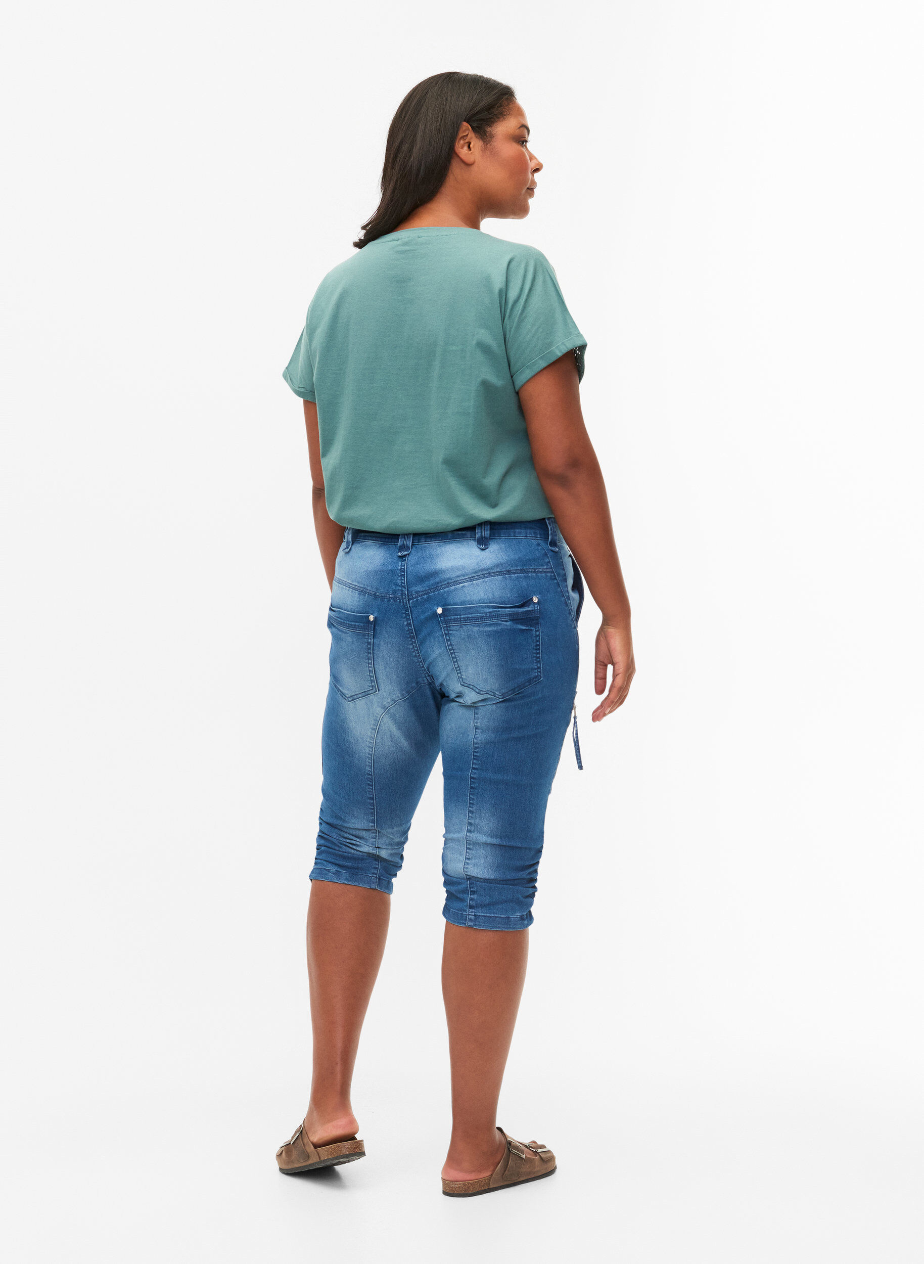 Zizzifashion Slim fit capri jeans with pockets, Light Blue, Model image number 2