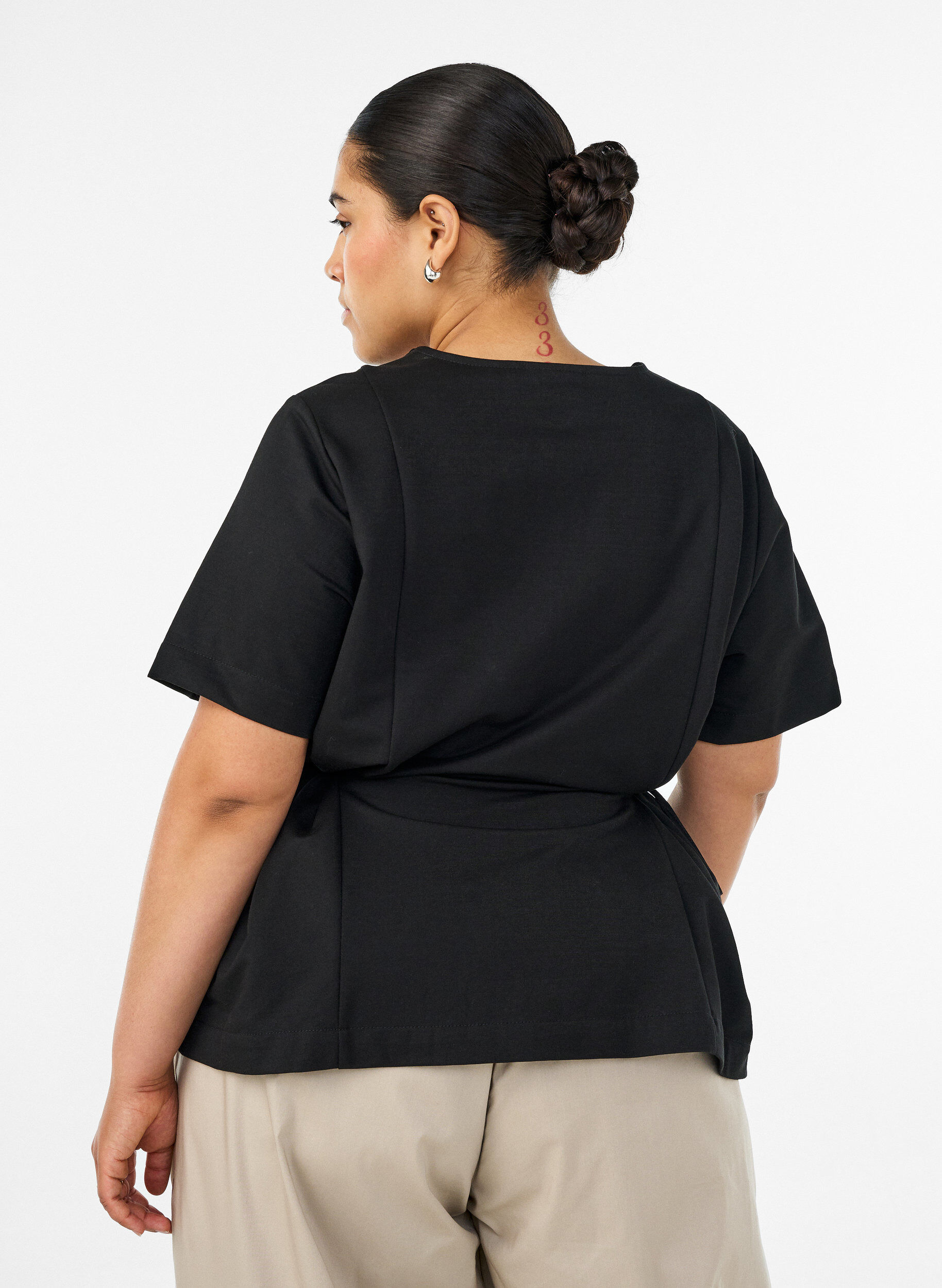 ZizzifashionBlouse in a cotton blend with a V-neck and tie-string, Black, Model image number 2