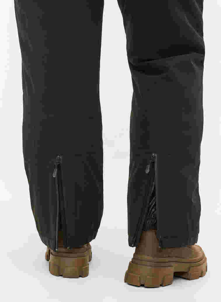 Ski trousers with braces, Black, Model image number 3