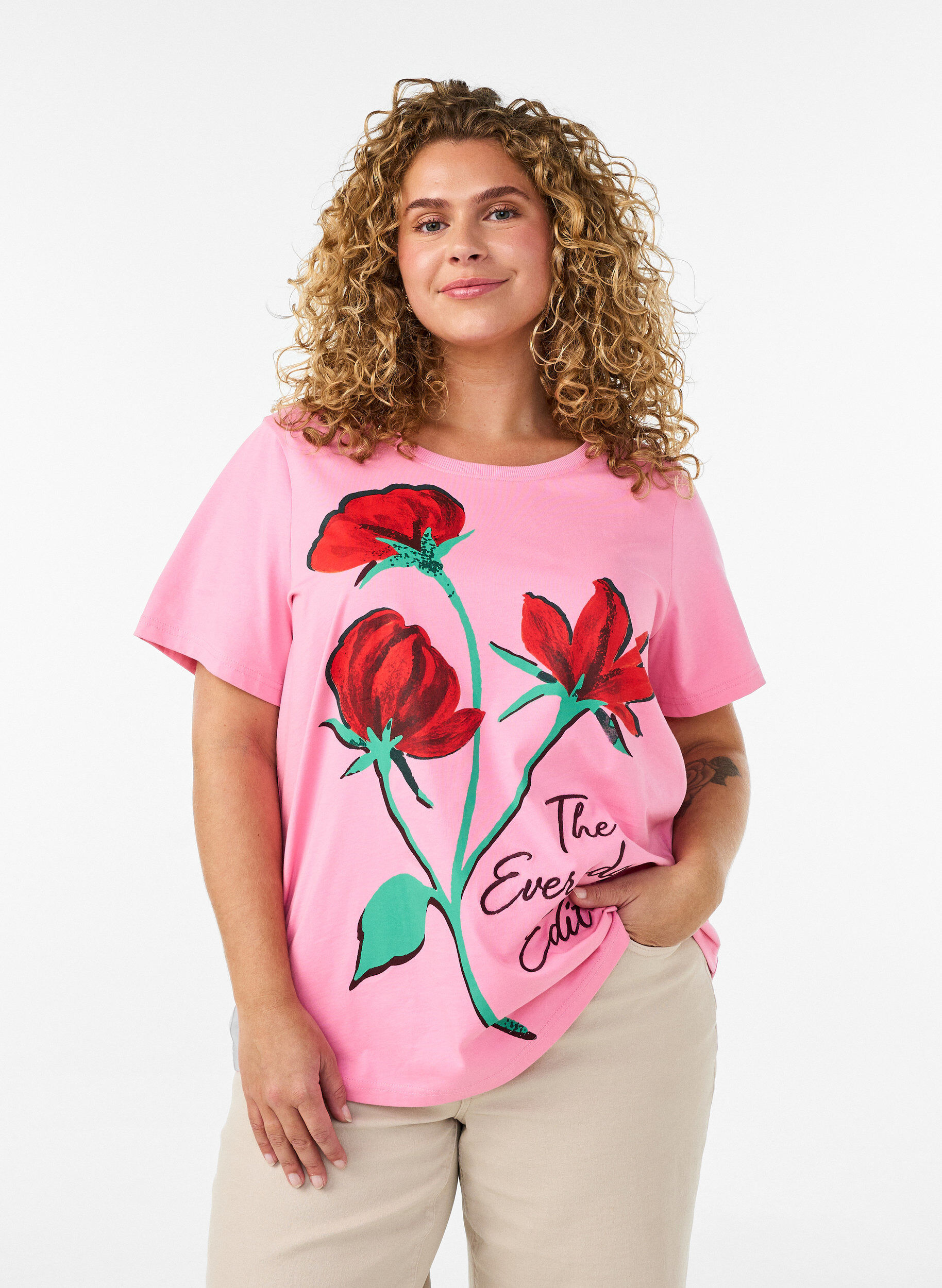 Cotton T-shirt with front print, Pink, Model