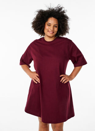 Knee-length cotton T-shirt dress - Red - Sz. 40-64 - Zizzifashion Knee-length cotton T-shirt dress - Red - Sz. 40-64 - Zizzifashion
