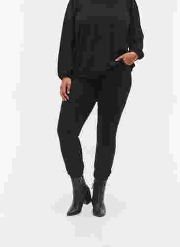 Extra slim Sanna jeans with regular waist, Black, Model image number 2