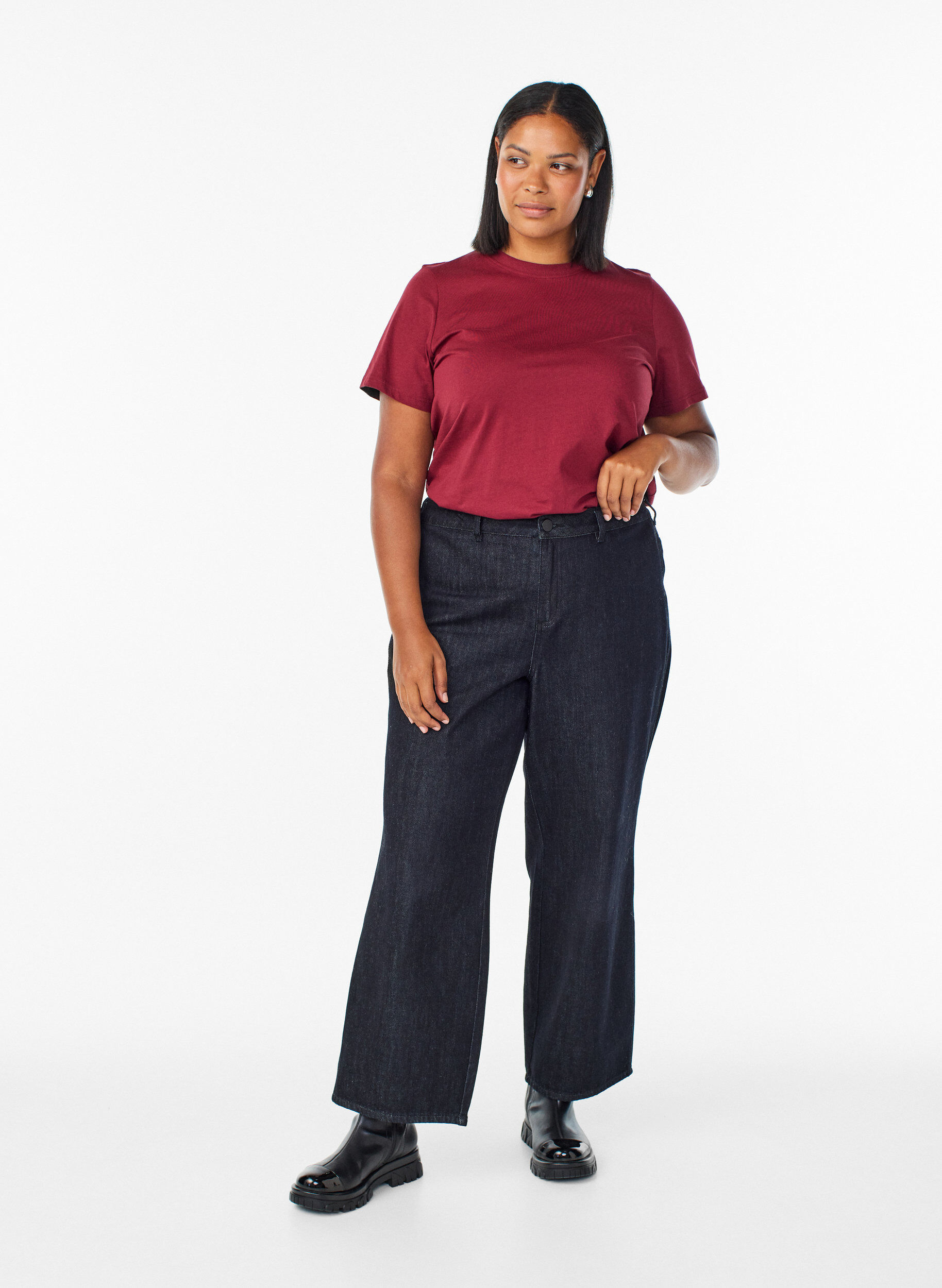 ZizzifashionBasic cotton T-shirt with round neck, Dark Bordeaux, Model image number 1