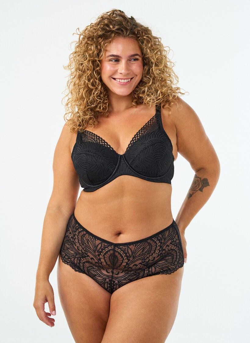 Lace bra with padded cups, Black, Model image number 1