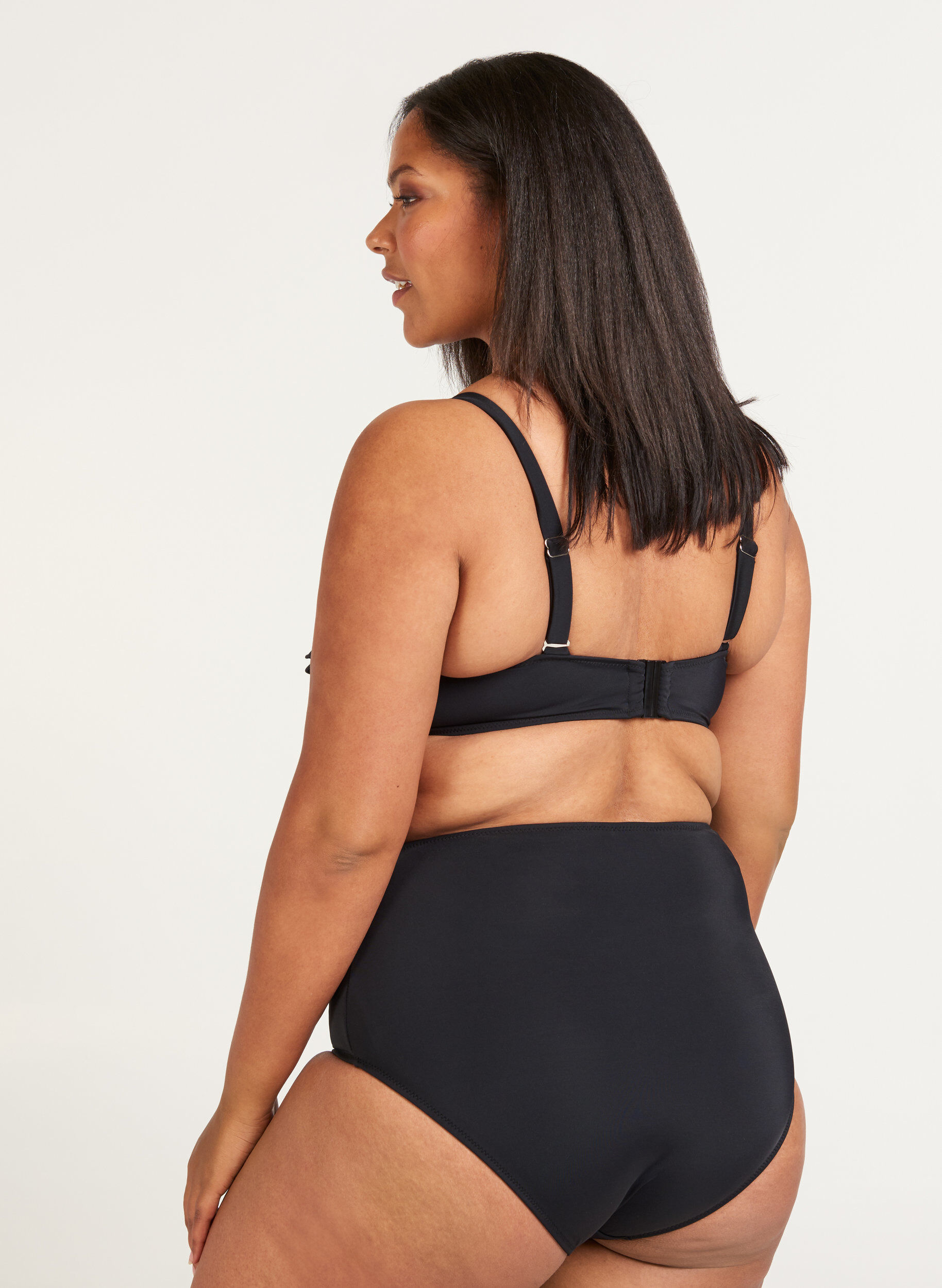 Zizzifashion Bikini top, Black, Model image number 1